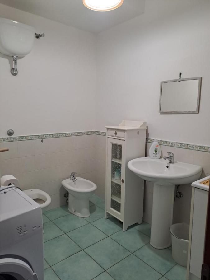 Апартаменты La Casa Di Checco Санта-Мария-ди-Кастеллабате Экстерьер фото